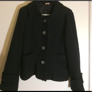 Gorgeous black knit jacket- great for work!